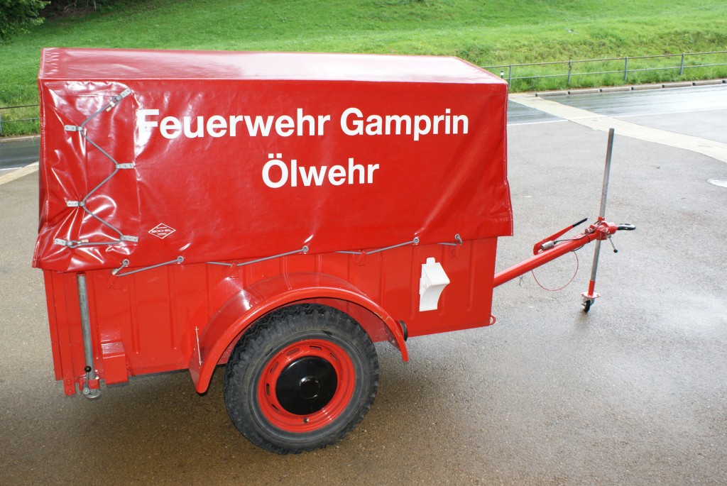 Ölwehranhänger